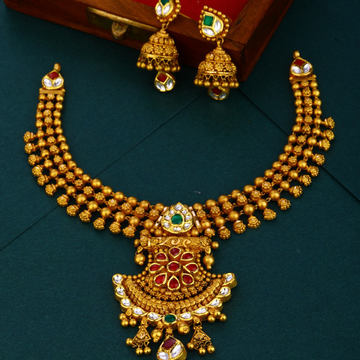 916 gold Antique jadtar hallmark necklace set  