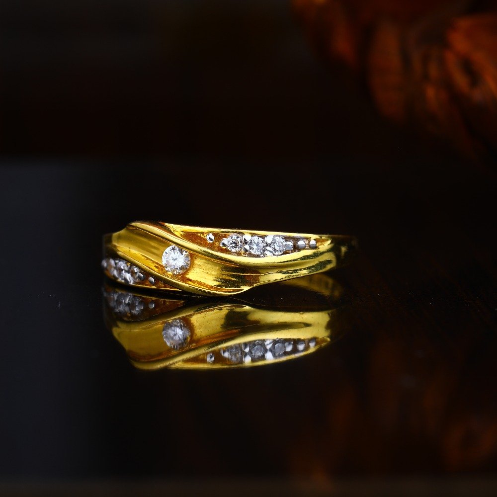 22KT Gold Unique Design Hallmark Ring